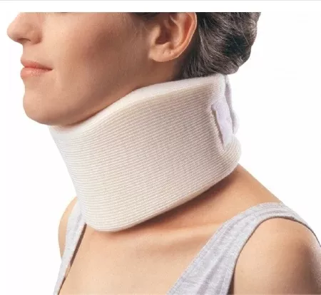 Cervical Collar ProCare Form Fit Low Contoured / Medium Density Adult Small One-Piece 3 Inch Height 18-1/2 Inch Length 11 to 16 Inch Neck Circumference 1/EA